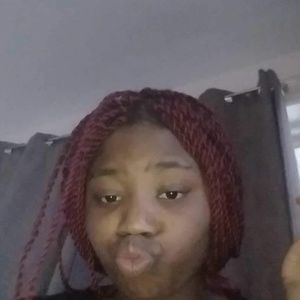 Meet your Posher, Jenny